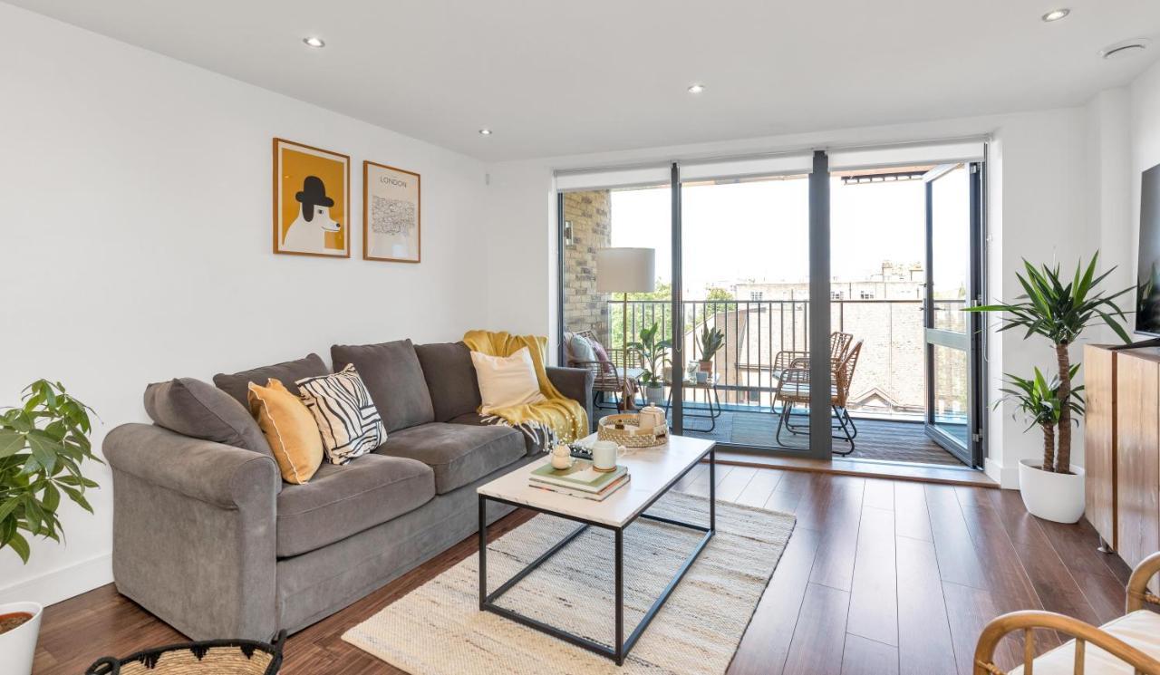 Modern Luxe Apt Just 10 Mins From Tower Bridge! Easy Access To Tube And Bus Λονδίνο Εξωτερικό φωτογραφία
