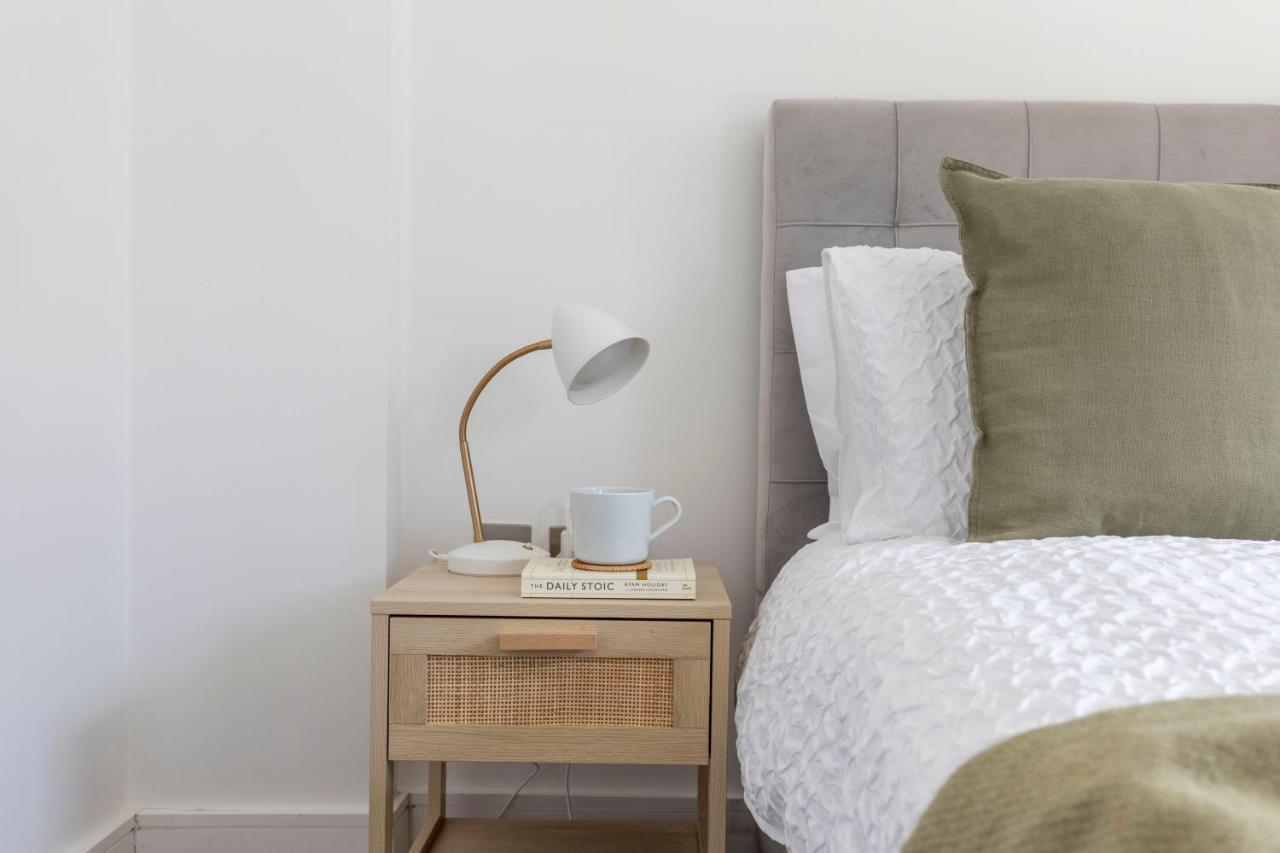 Modern Luxe Apt Just 10 Mins From Tower Bridge! Easy Access To Tube And Bus Λονδίνο Εξωτερικό φωτογραφία