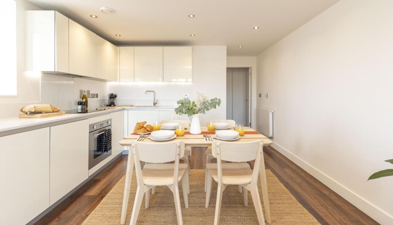 Modern Luxe Apt Just 10 Mins From Tower Bridge! Easy Access To Tube And Bus Λονδίνο Εξωτερικό φωτογραφία