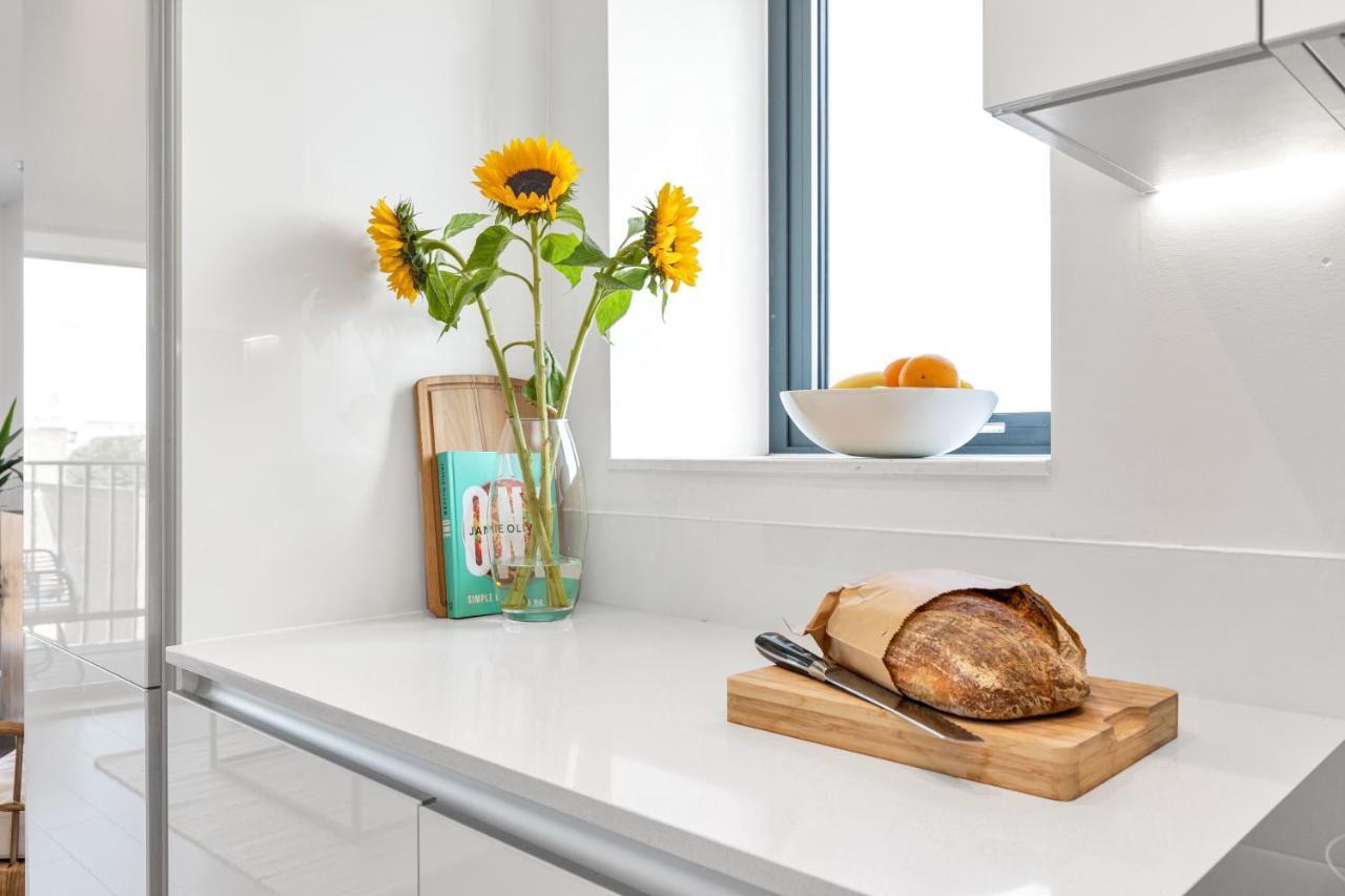 Modern Luxe Apt Just 10 Mins From Tower Bridge! Easy Access To Tube And Bus Λονδίνο Εξωτερικό φωτογραφία